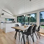 Tea - 2-7km From The Sea By Interhome